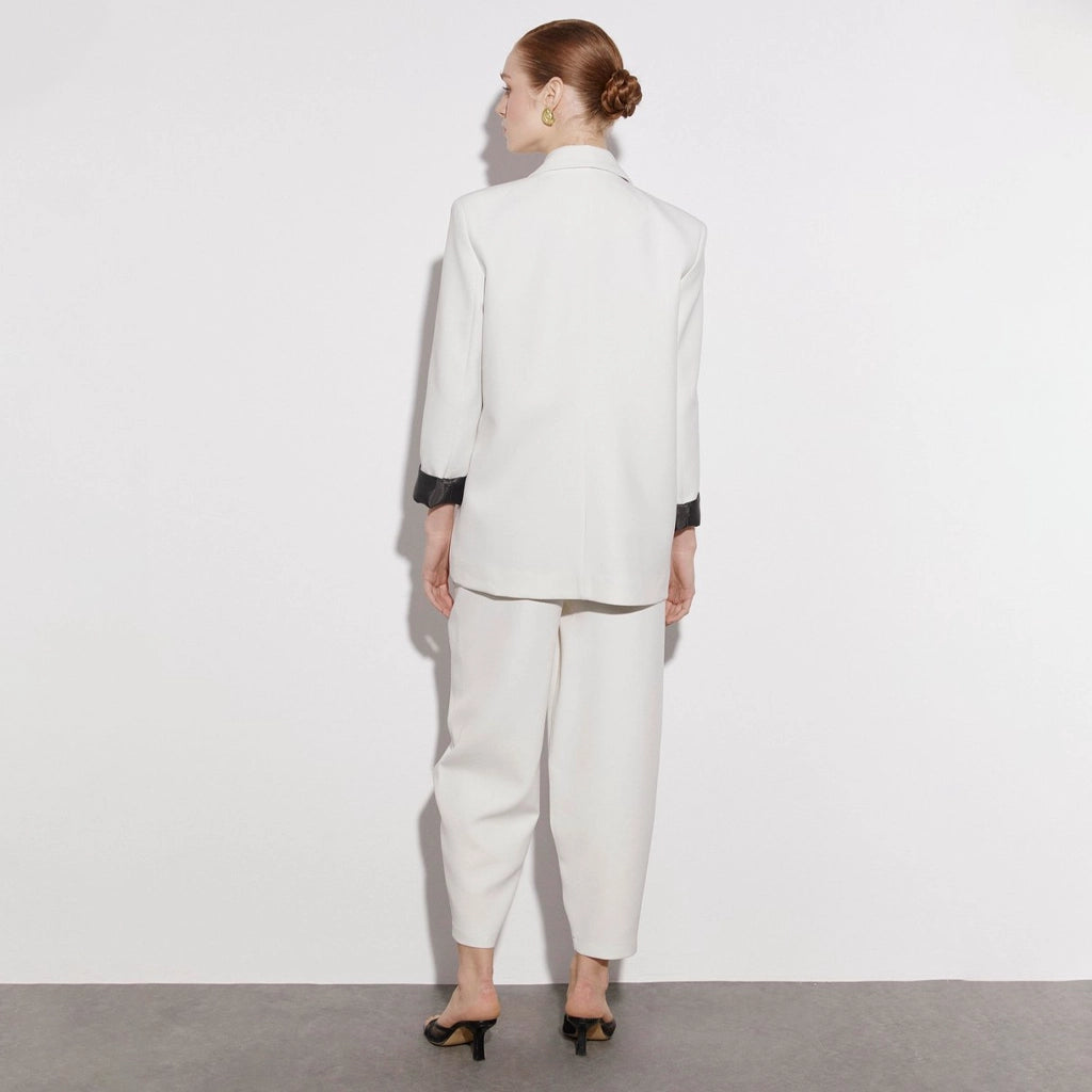 جاكيت نسائي بزرين