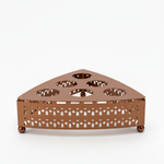 صينية تقديم معدنية بنقوش هندسية