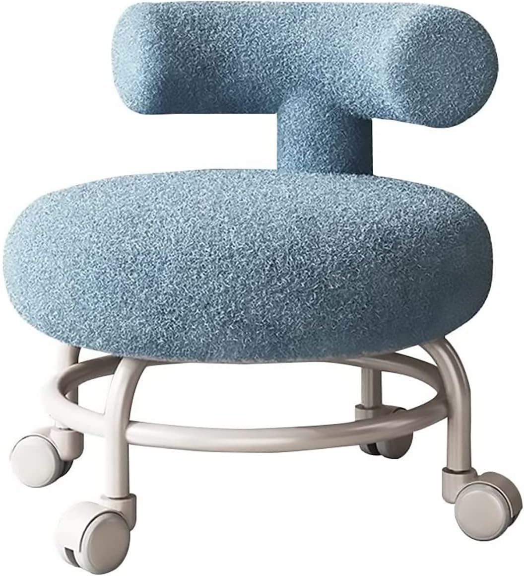 كرسي بتصميم قصير وعجلات من القطيفة