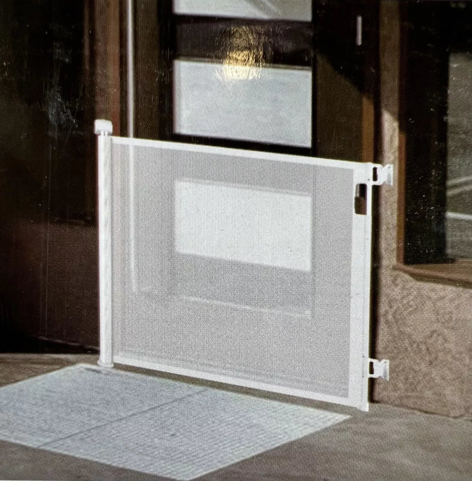 حاجز درج وأمان للأبواب