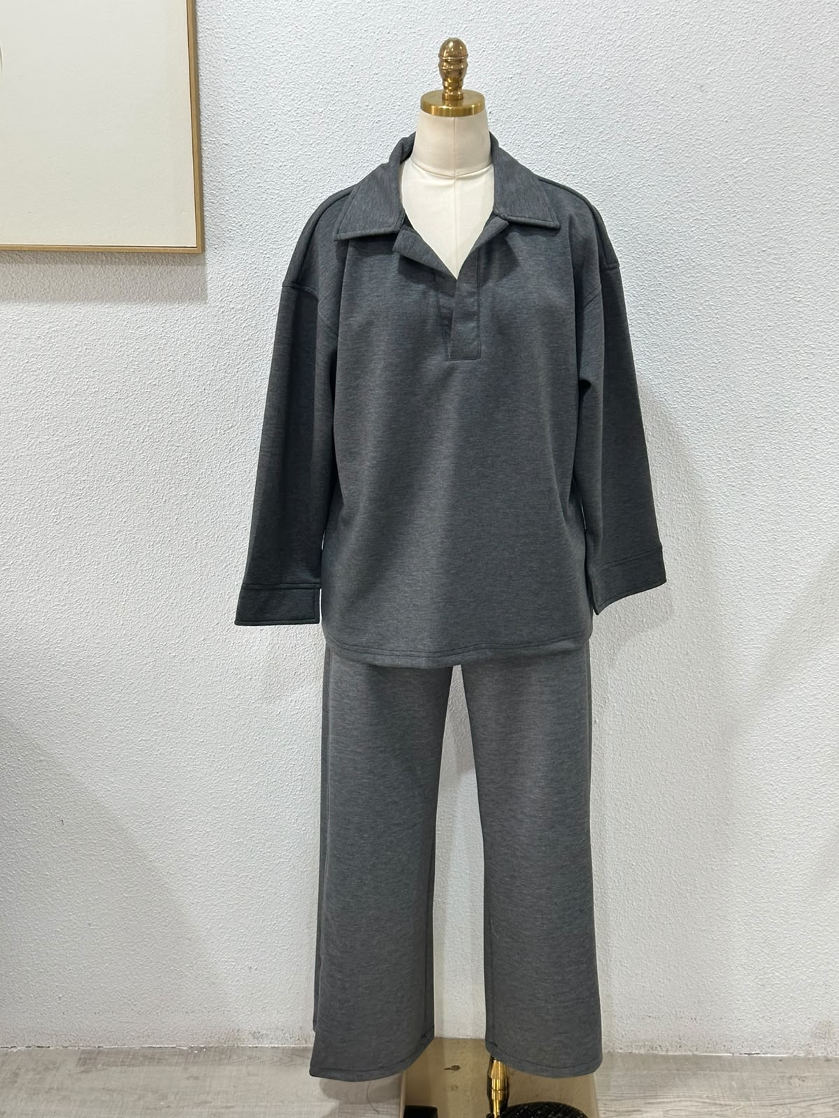 بدلة نسائي