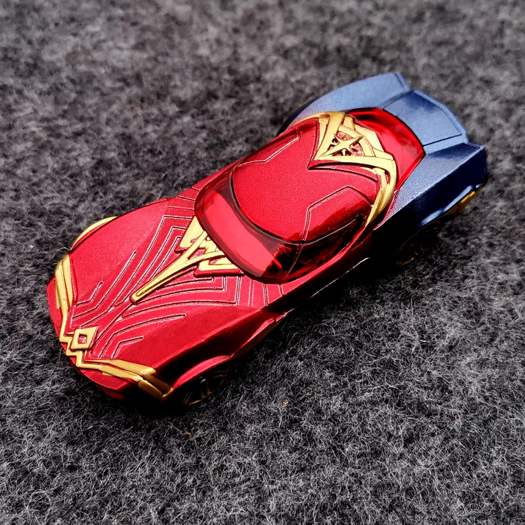 سيارات معدنية صغيرة من مجموعة Justice League للأطفال