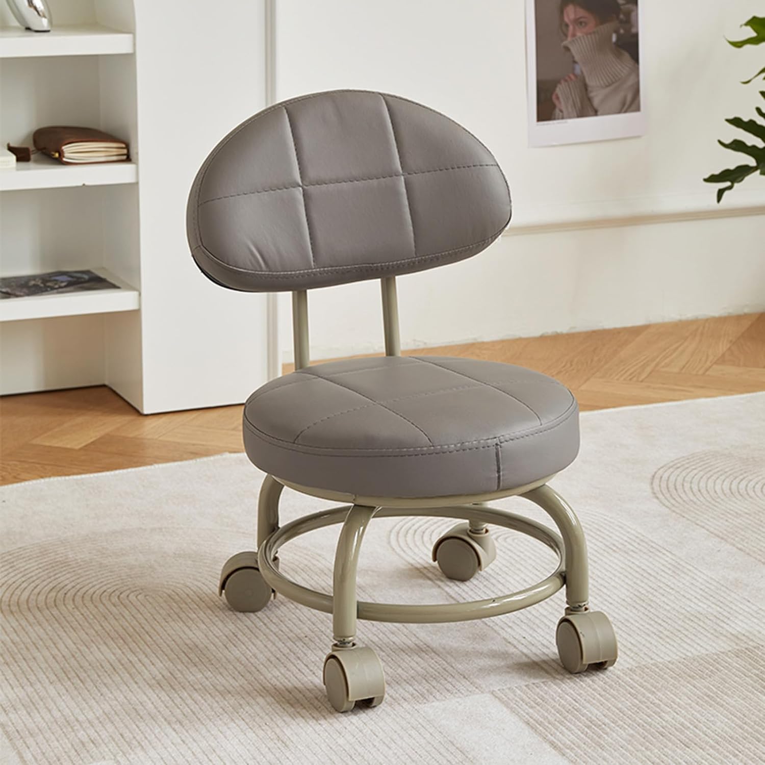 كرسي دوار منخفض مع عجلات