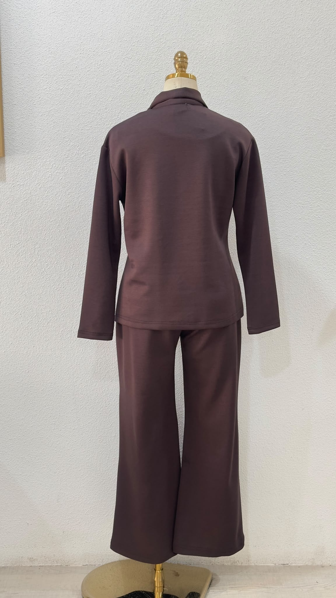 بدلة نسائي