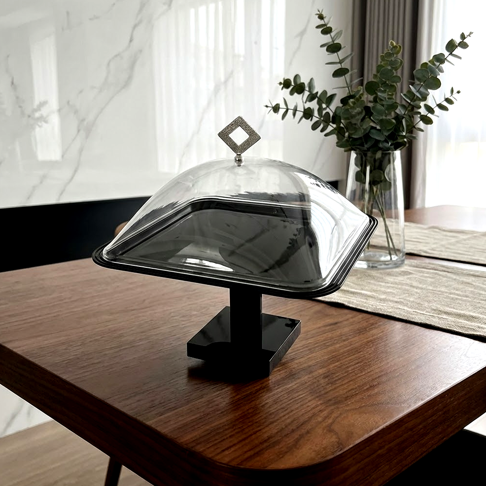 طبق تقديم كيك بغطاء وسط