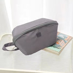 حقيبة لتنظيم و تخزين مستحضرات التجميل والأستخدام المتعدد