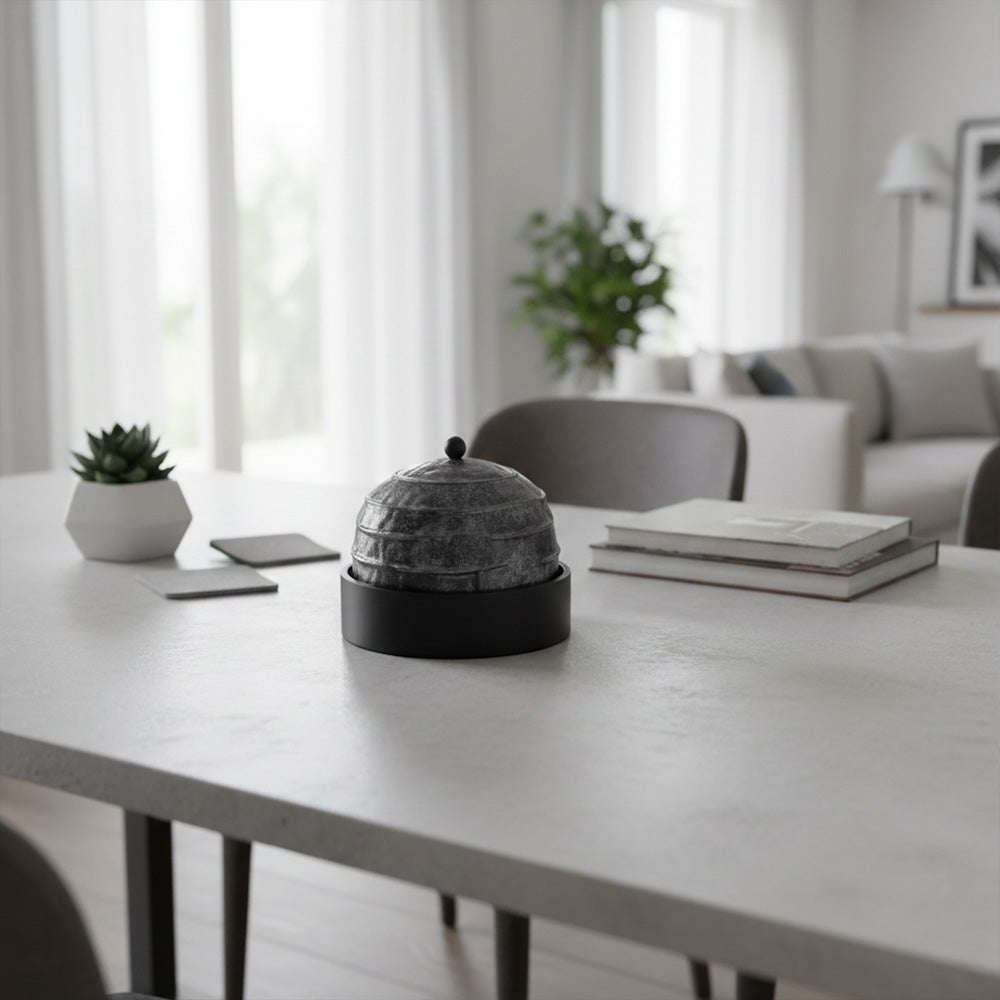 وعاء تقديم مع غطاء