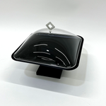 طبق تقديم كيك بغطاء كبير