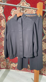 بدلة نسائي عملي