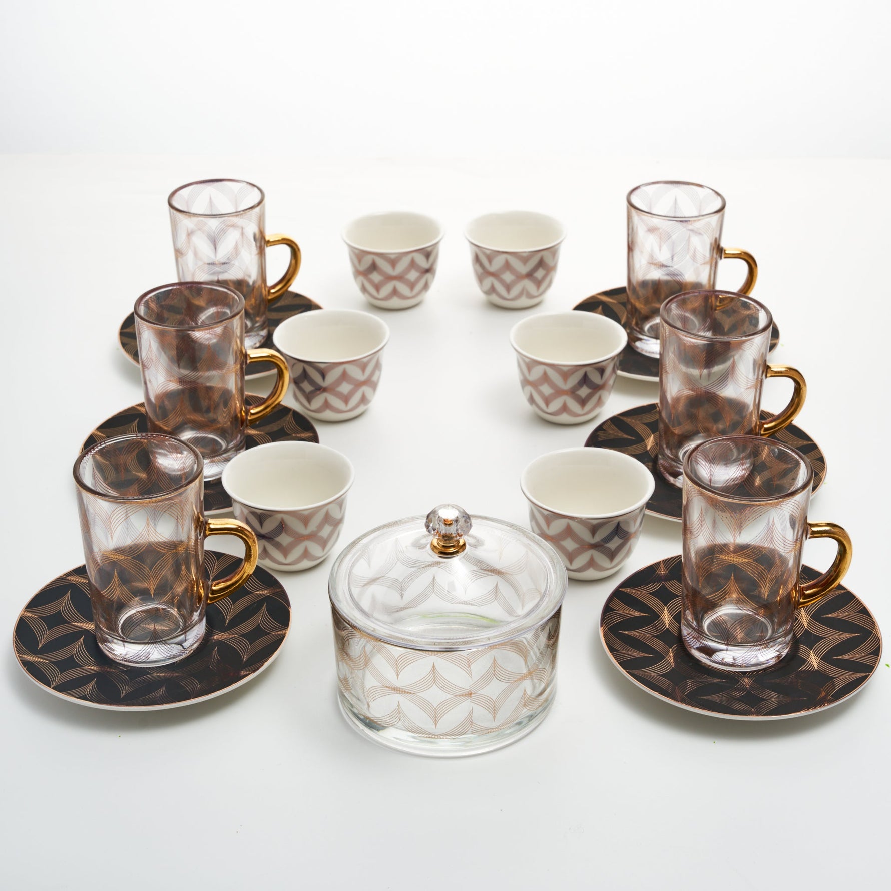 طقم استكانه مع فنجان 19 ق