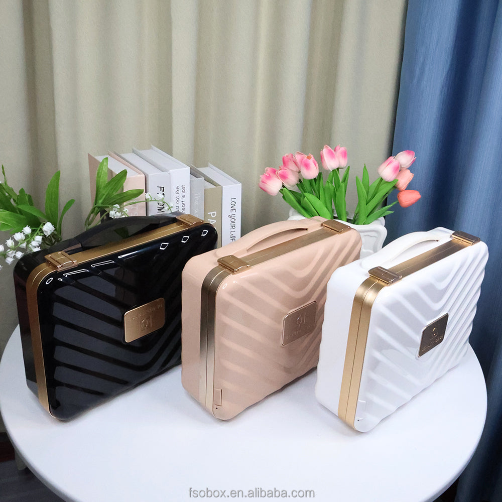 حقيبة مكياج مضيئة - مرآة بإضاءة LED