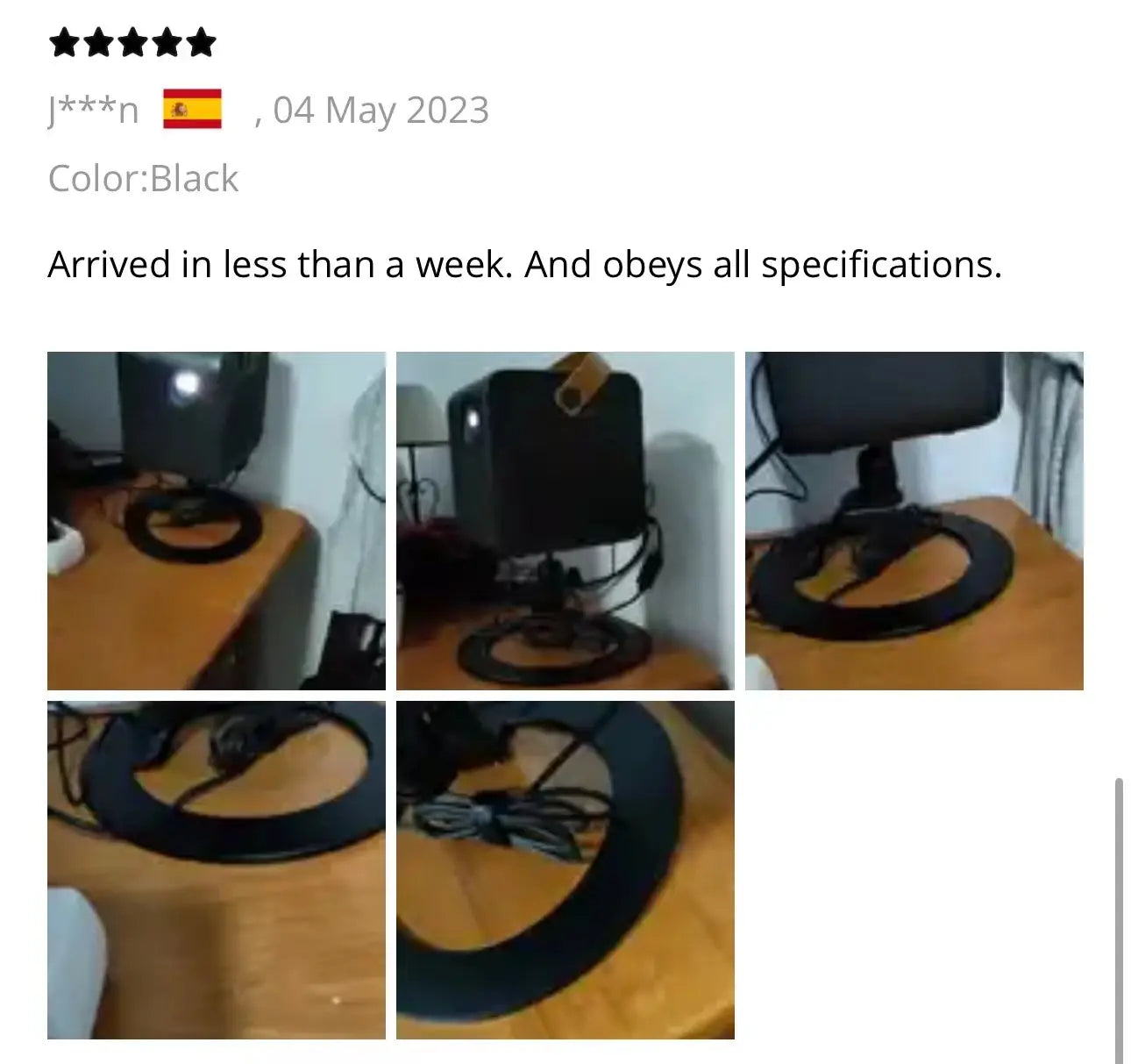 حامل لجهاز العرض والكاميرا