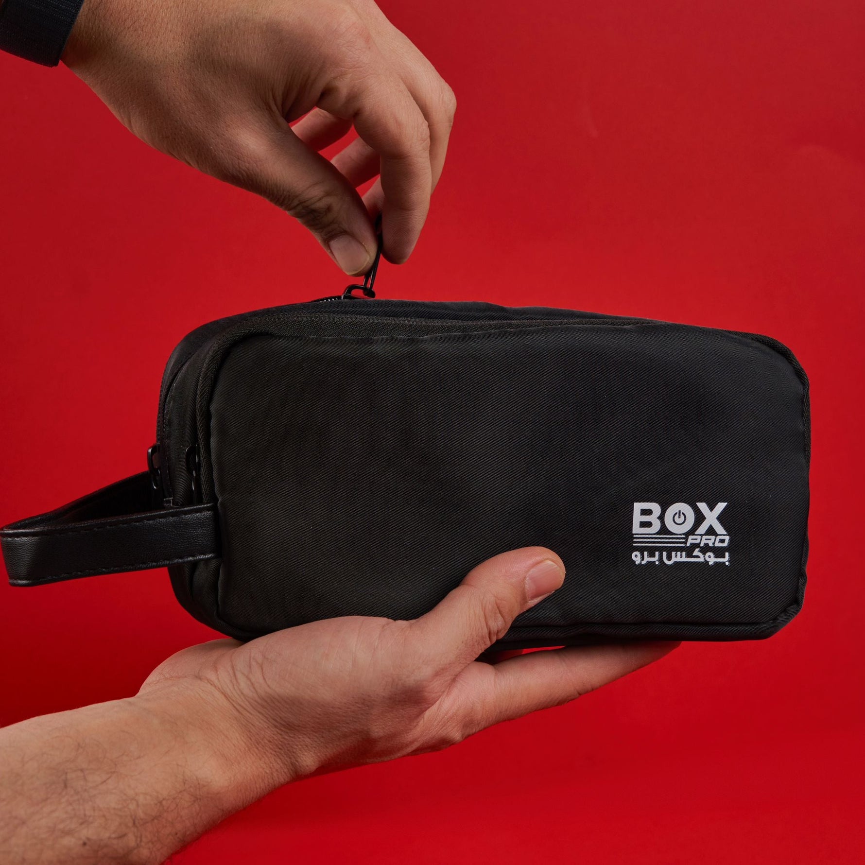 حقيبة كلاتش أنيقة