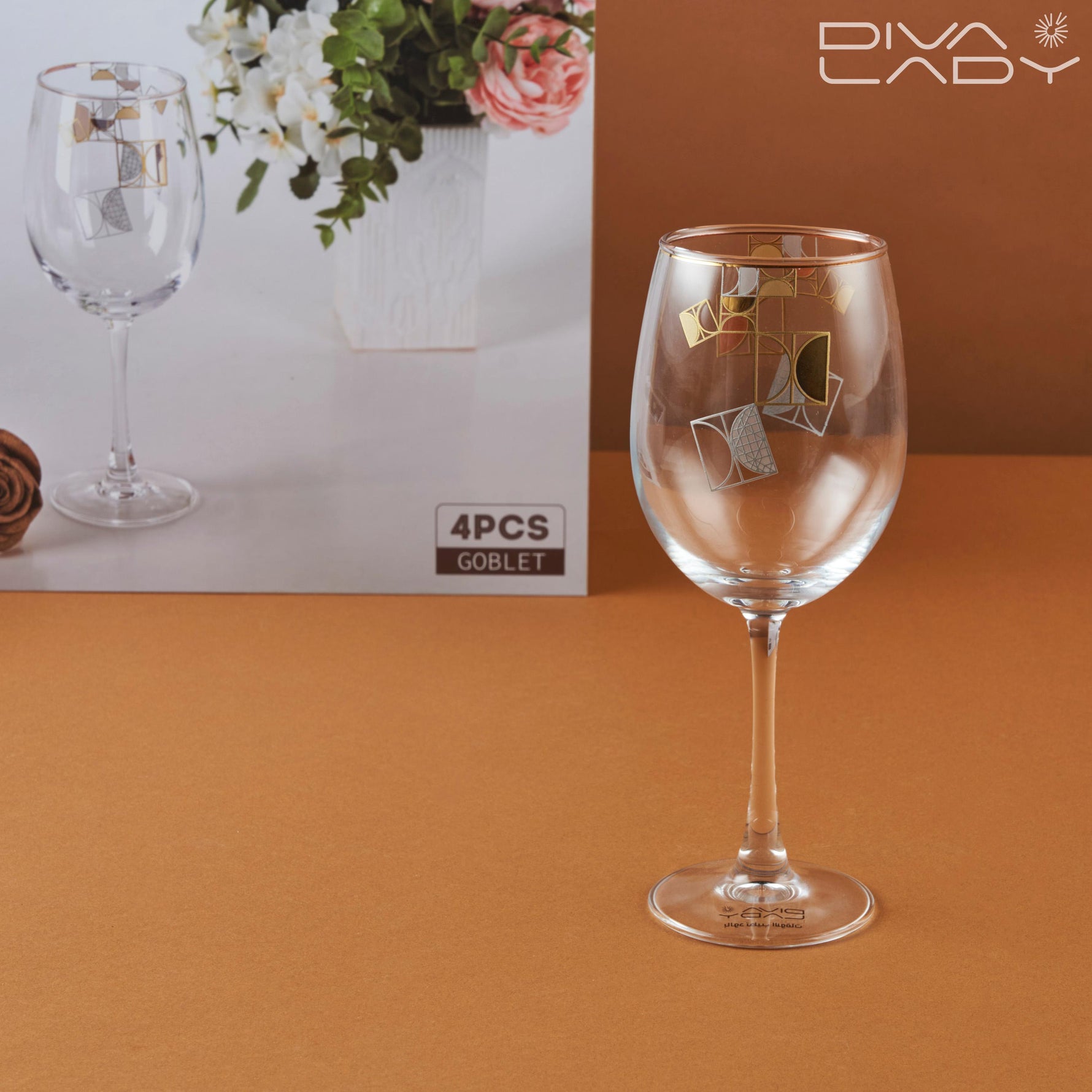 طقم كاسات  بنقش هندسي