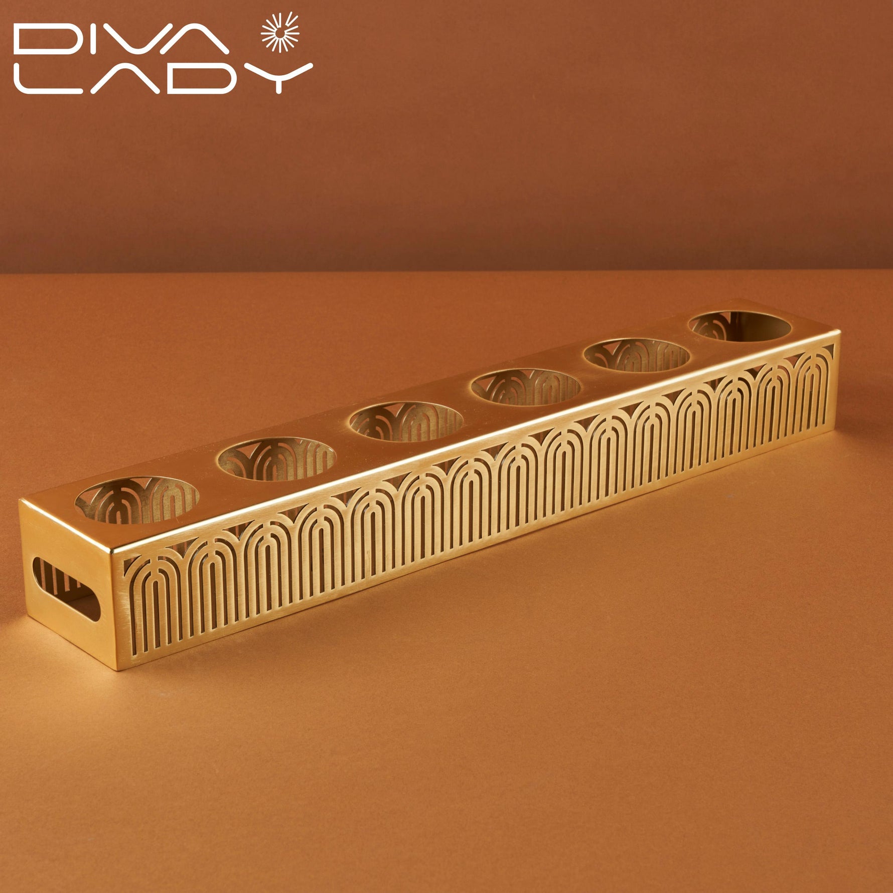 ستاند فناجين