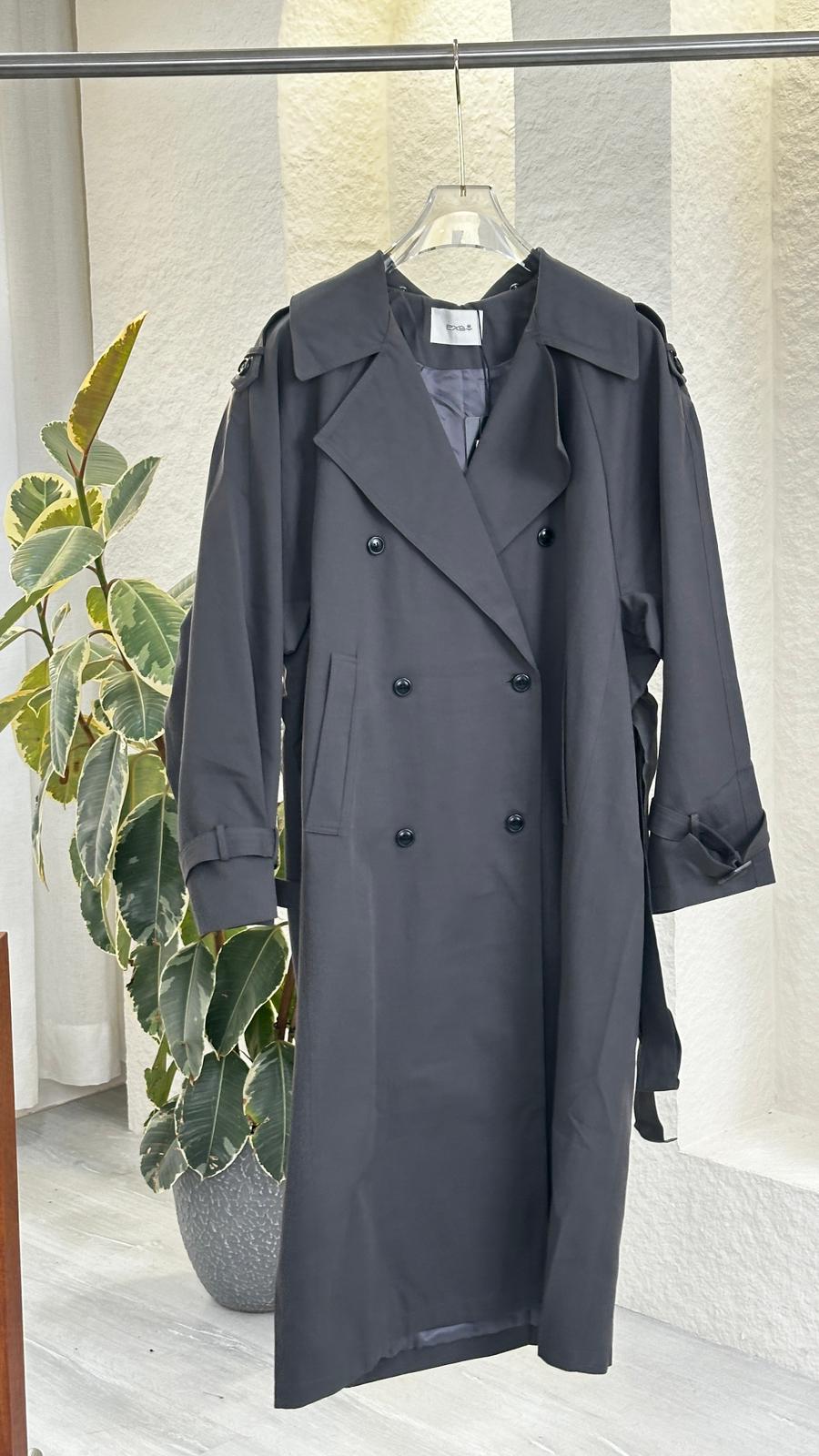 جاكيت نسائي طويل بحزام