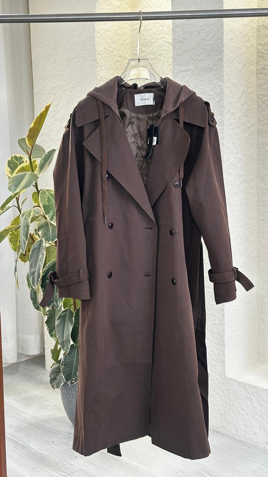 جاكيت نسائي طويل بحزام