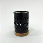 مبخر معدني بقاعدة خشبية