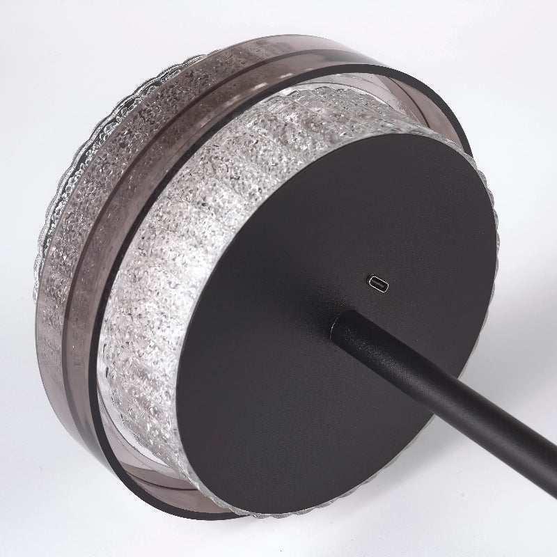 مصباح ليد طاولة على الطراز الاسكندنافي