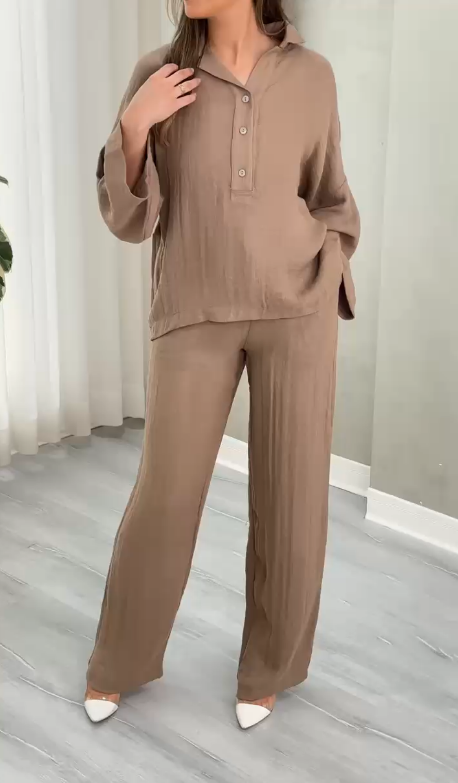 بدلة نسائي