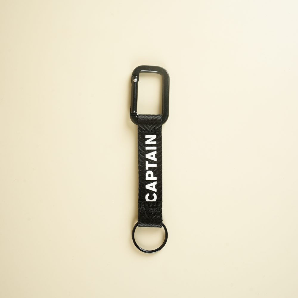 ميدالية مفاتيح Captain – قائد بأناقة لا تُضاهى