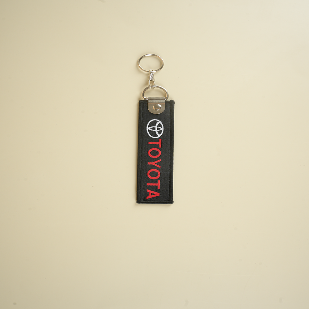 ميدالية مفاتيح TOYOTA بتصميم