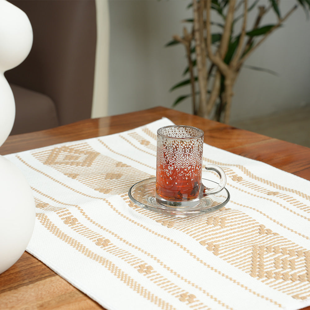 مفارش طاولة من القماش