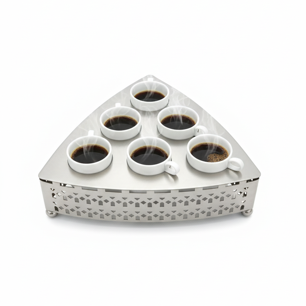 صينية تقديم معدنية بنقوش هندسية