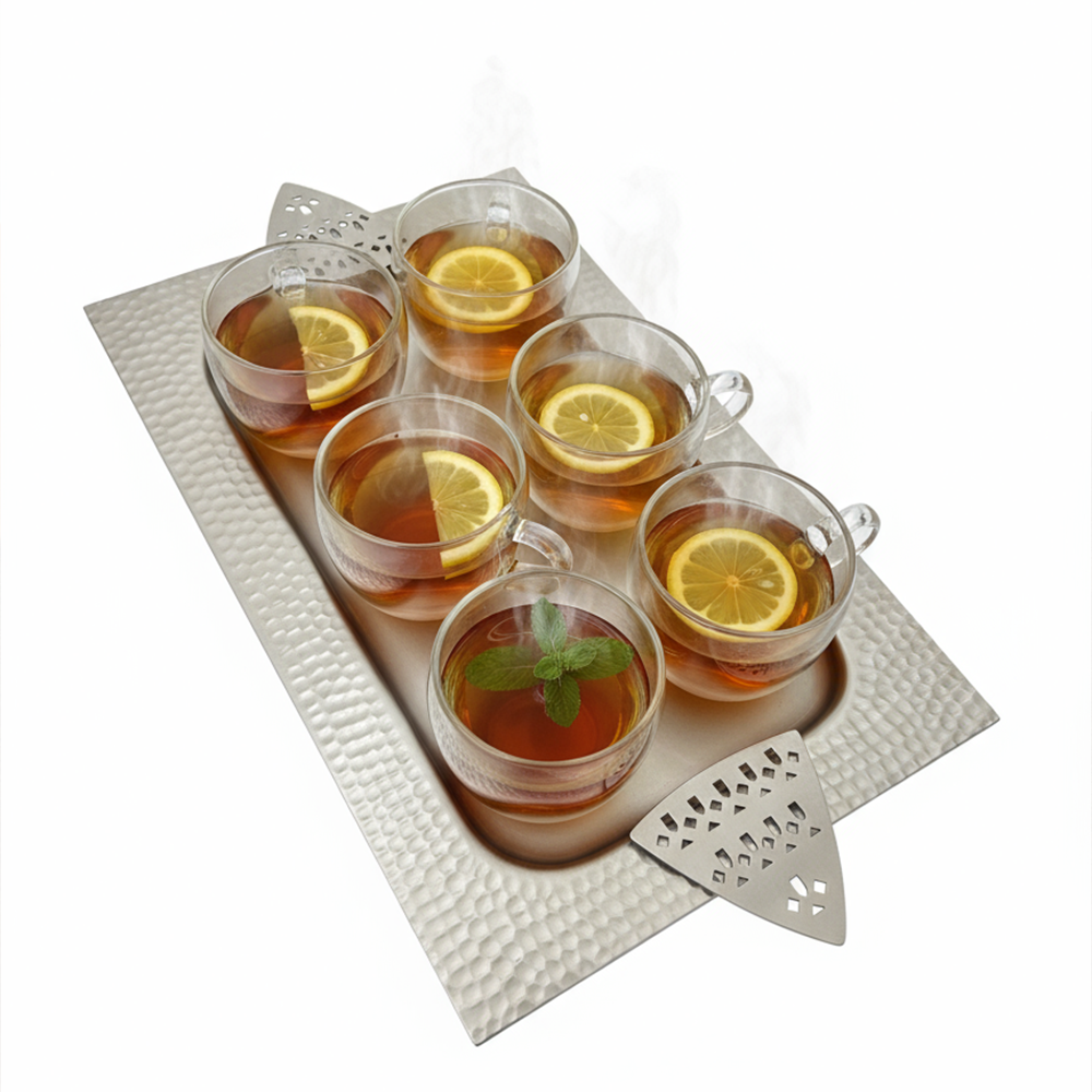 صينية معدنية فاخرة بنقوش هندسية