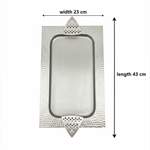 صينية معدنية فاخرة بنقوش هندسية