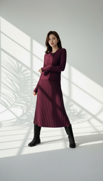 بدلة تنورة نسائي