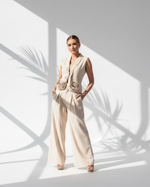 بدلة حفر بتصميم ورود على الجيوب