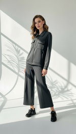 بدلة نسائي بجيوب