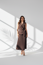 بدلة نسائي تنورة مكسرة