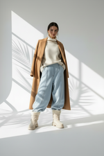 بنطلون جينز واسع