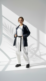 جاكيت نسائي متوسط الطول