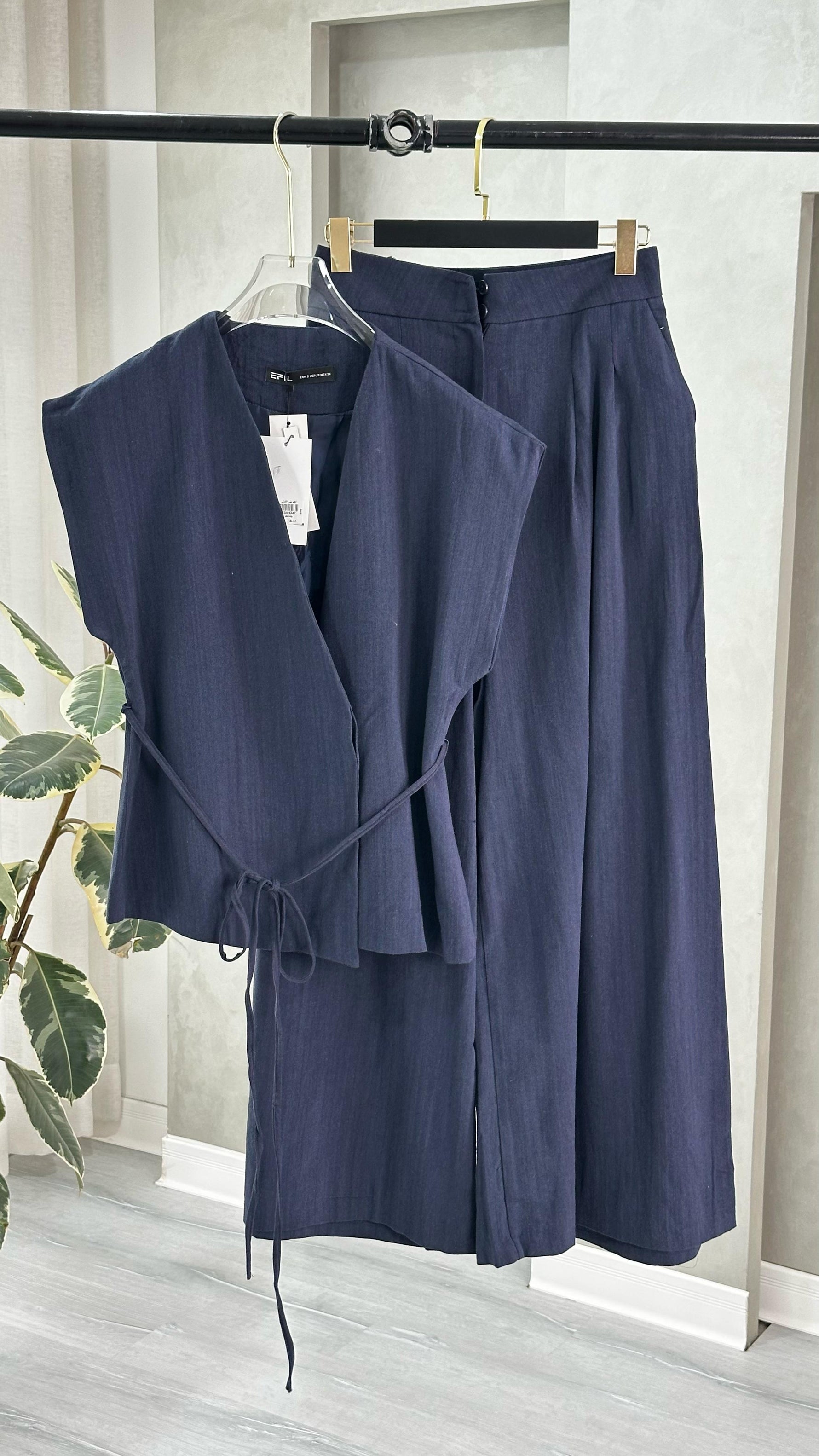 بدلة حفر نسائي