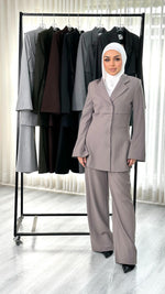 بدلة نسائي بردة صدرية