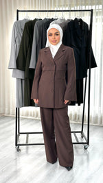 بدلة نسائي بردة صدرية