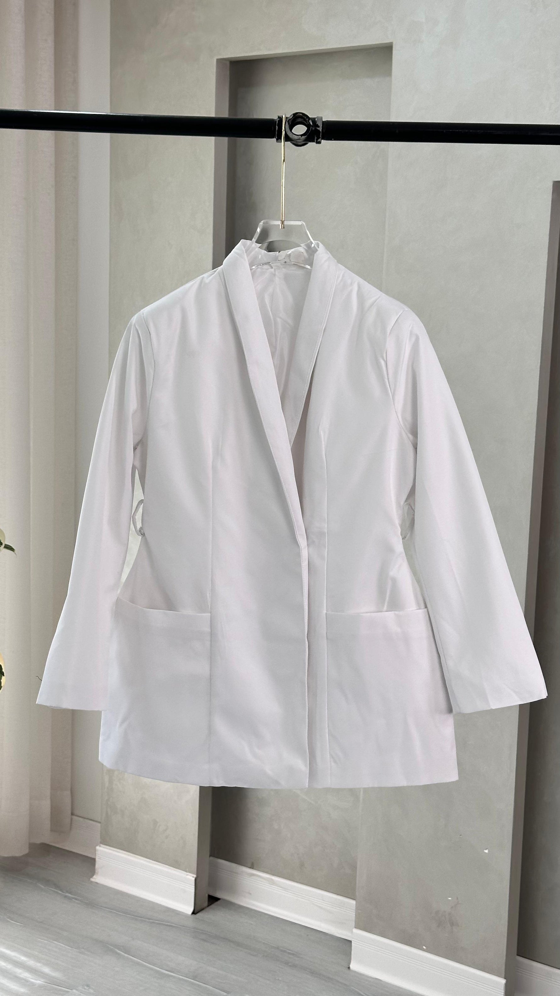 جاكيت 1 زرار