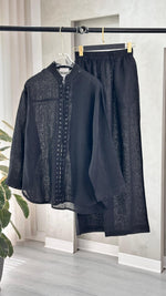 بدلة نسائي برباط امامي