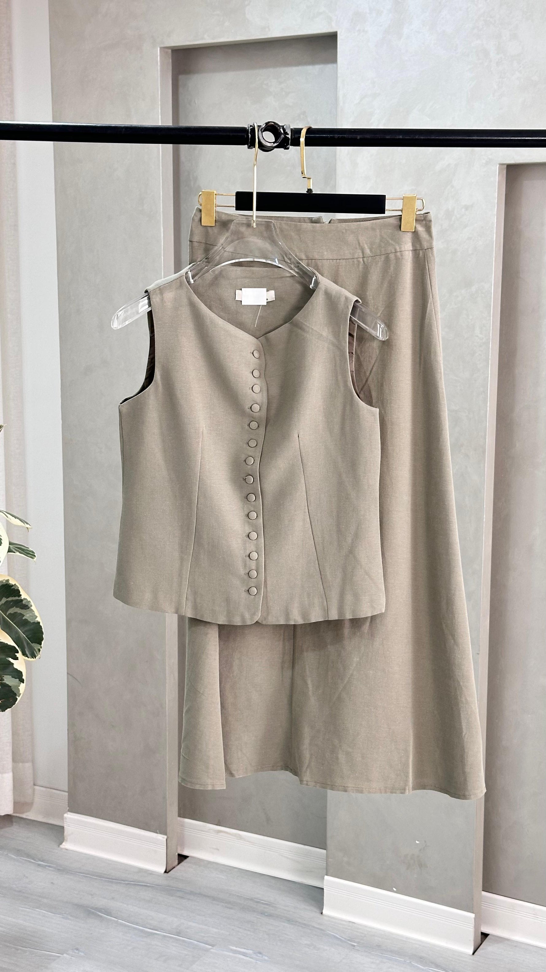 بدلة حفر نسائي