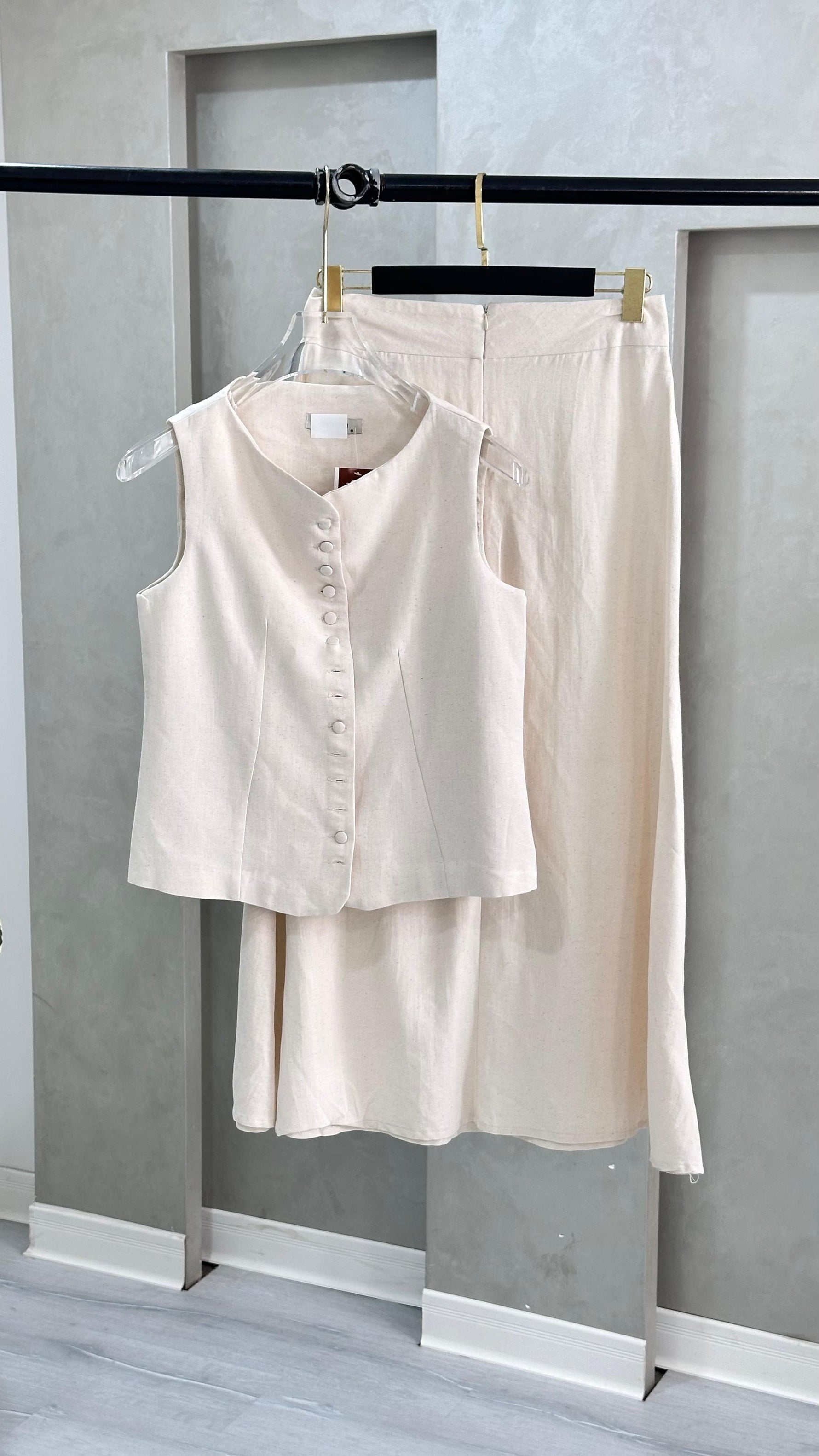 بدلة حفر نسائي