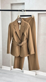 بدلة نسائي قصير حزام