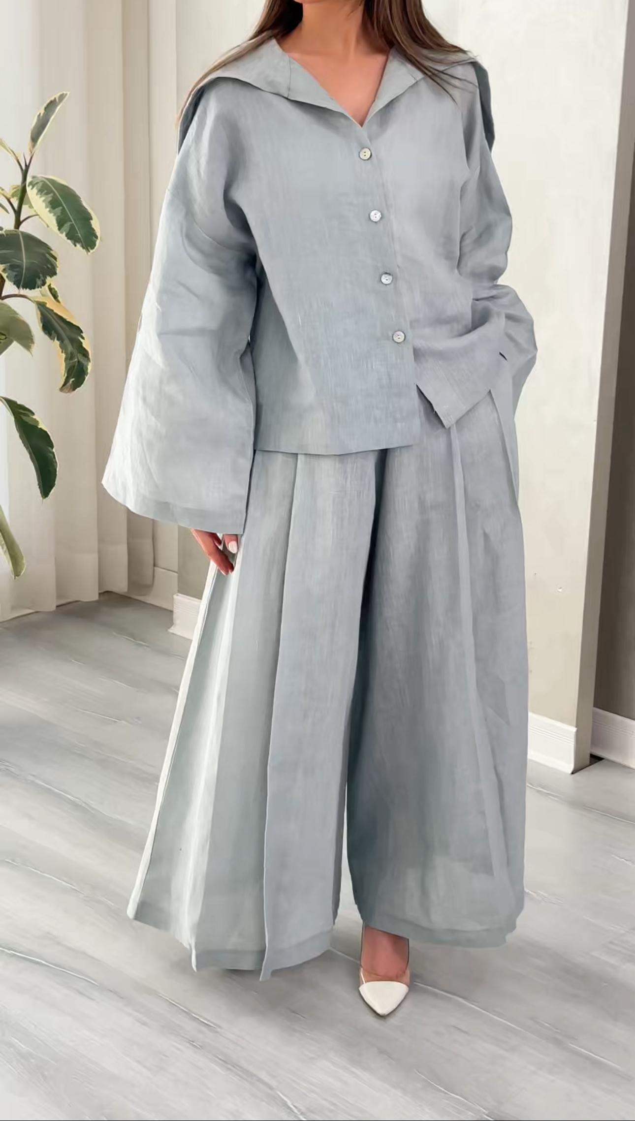 بدلة نسائي واسعة وفضفاضة