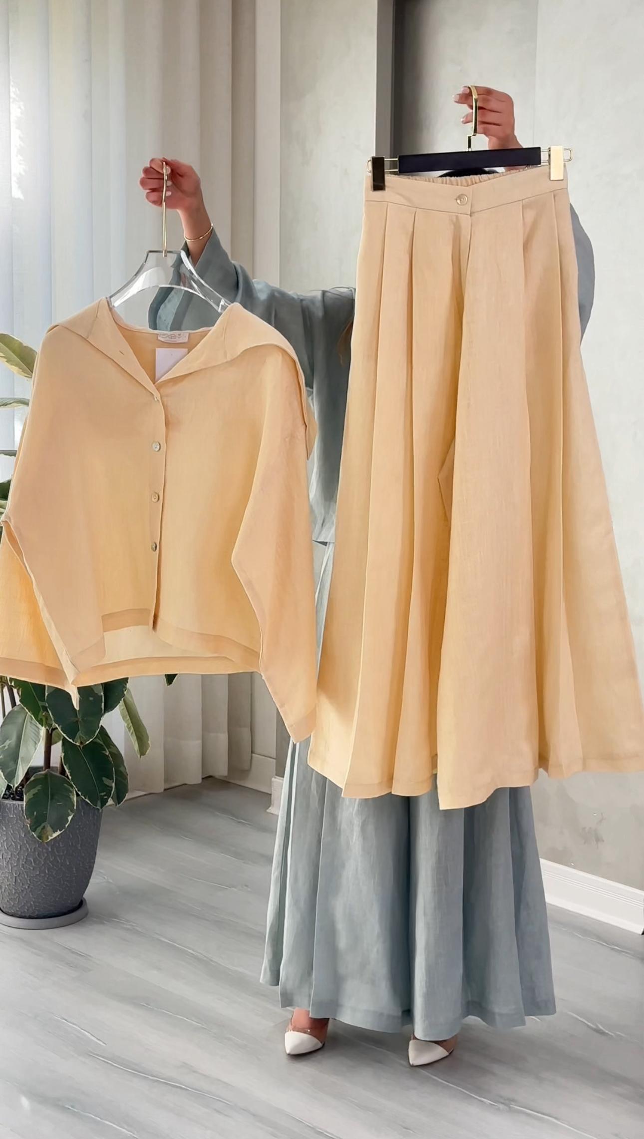 بدلة نسائي واسعة وفضفاضة