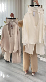 بدلة نسائي واسع وبسيط