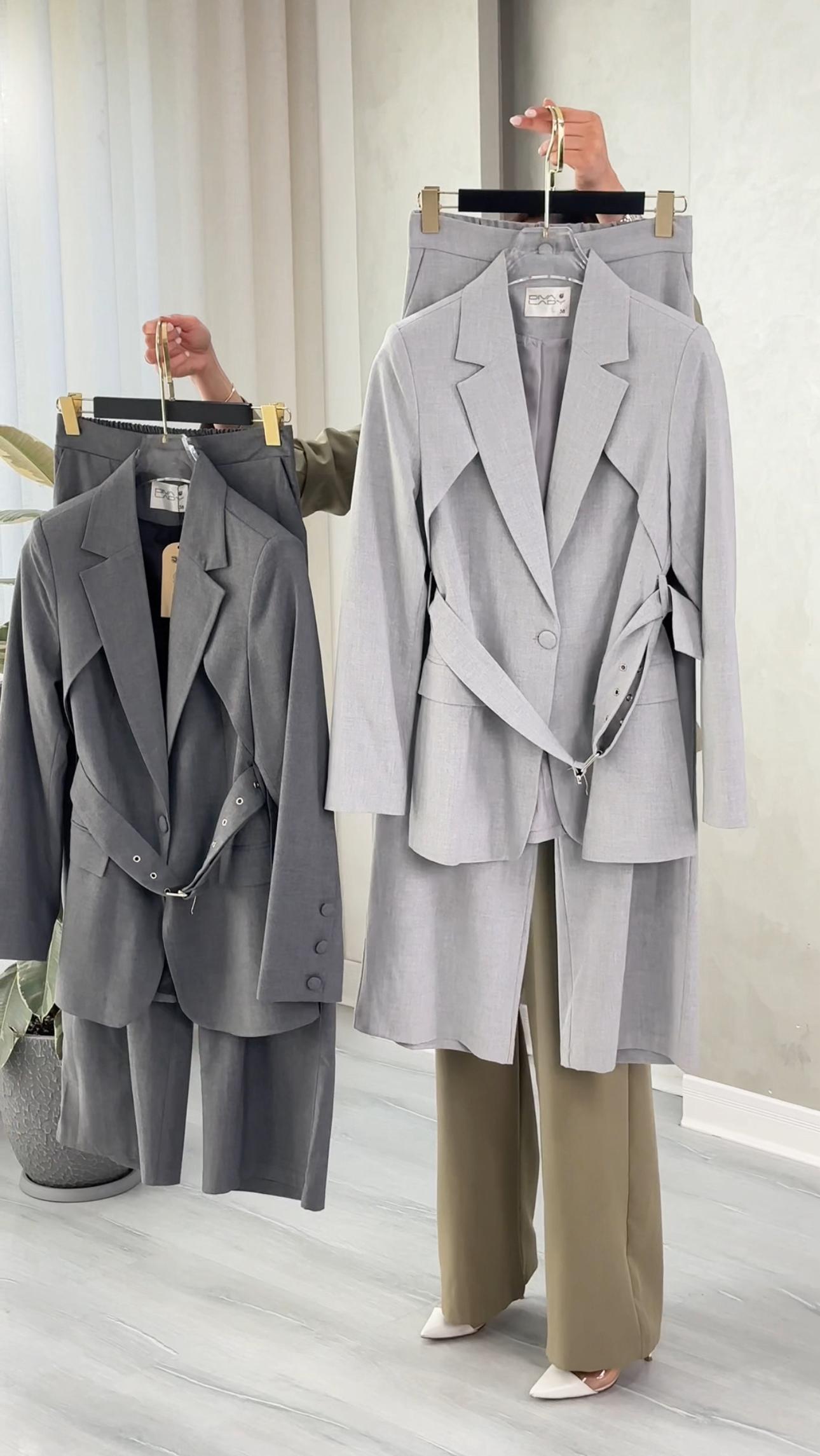 بدلة نسائي قصير حزام