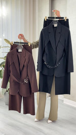 بدلة نسائي قصير حزام