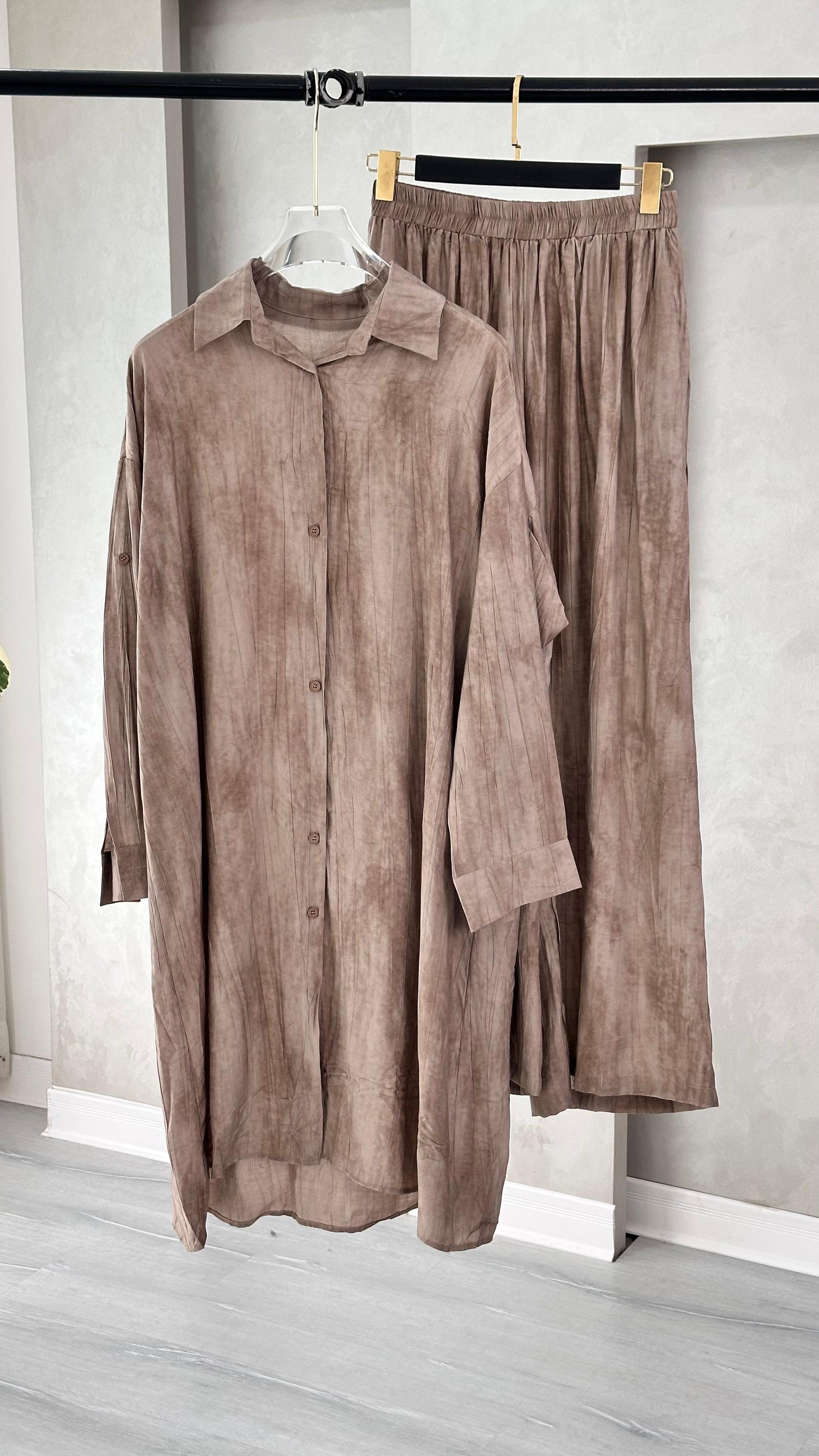 بدلة نسائي قميص طويل